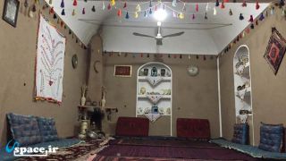 نمای داخلی اتاق اقامتگاه بوم گردی باغ باشو - کرمان - درب بهشت - روستای شیر آغوش